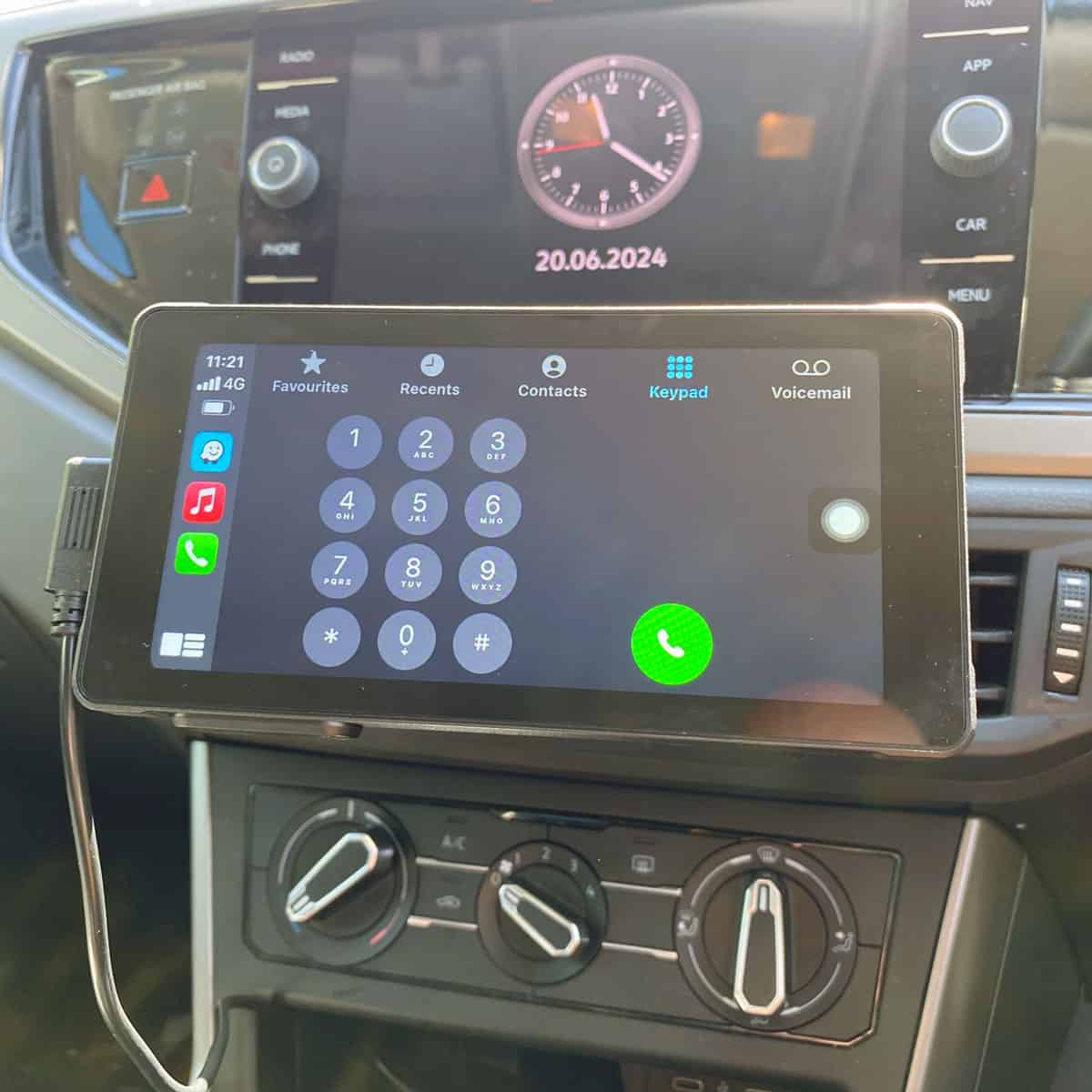 Interphone Ridesync Handlebar Phone Display - CarPlay / Android Auto for Motorcycles